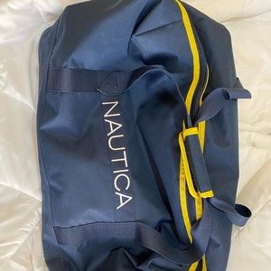 $20 NEW NAUTICA DUFFLE BAG!